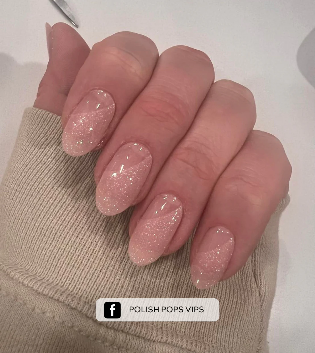 Oui Bit Shimmery - Image 3